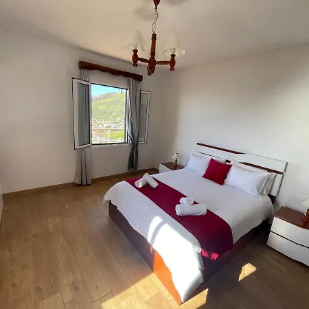 Sunset House Arco da Calheta (Madeira)