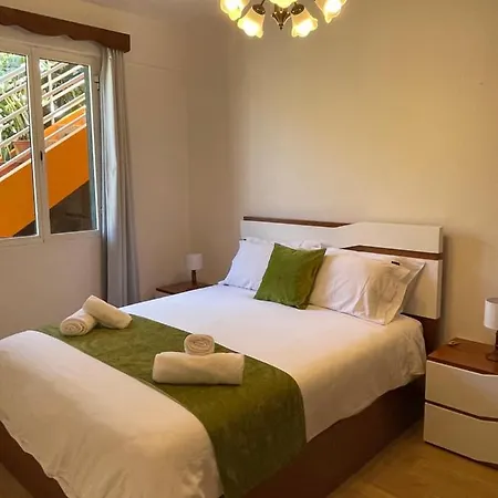 Sunset House * Arco da Calheta (Madeira)